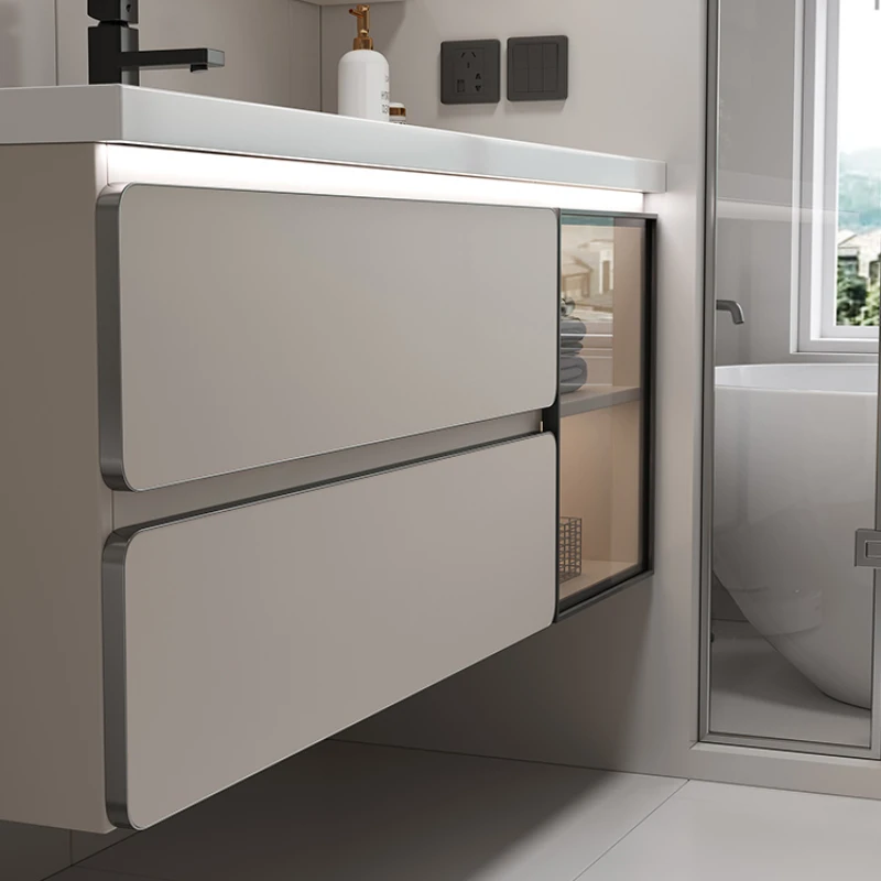 Bathroom Cabinet Items Garage  - Luxury Skincare Items のレビューと価格