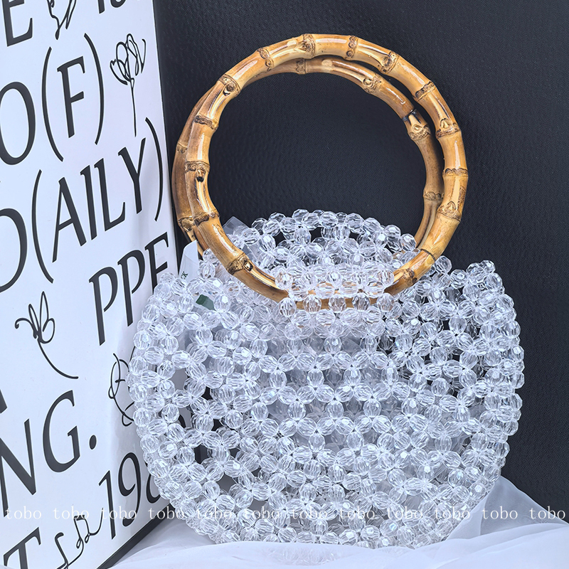 New Acrylic Circle Shape Handb - Luxury Skincare Products のレビューと価格