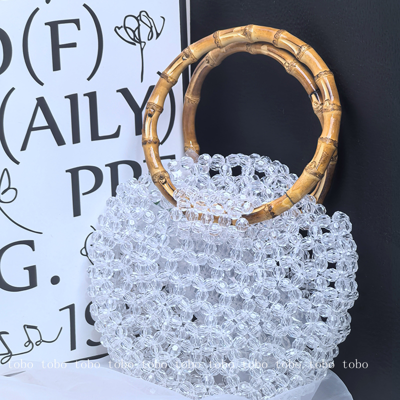 New Acrylic Circle Shape Handb - Luxury Skincare Products のレビューと価格